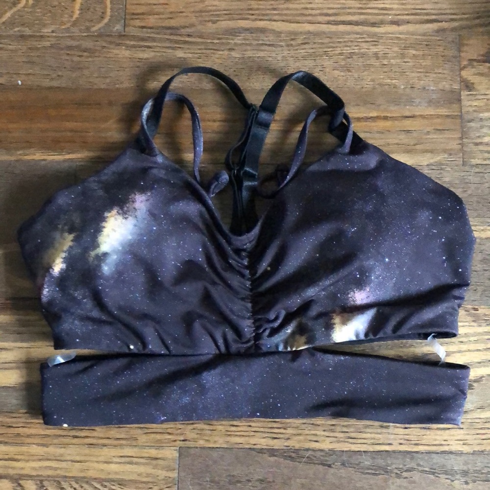Sports bra handful brand